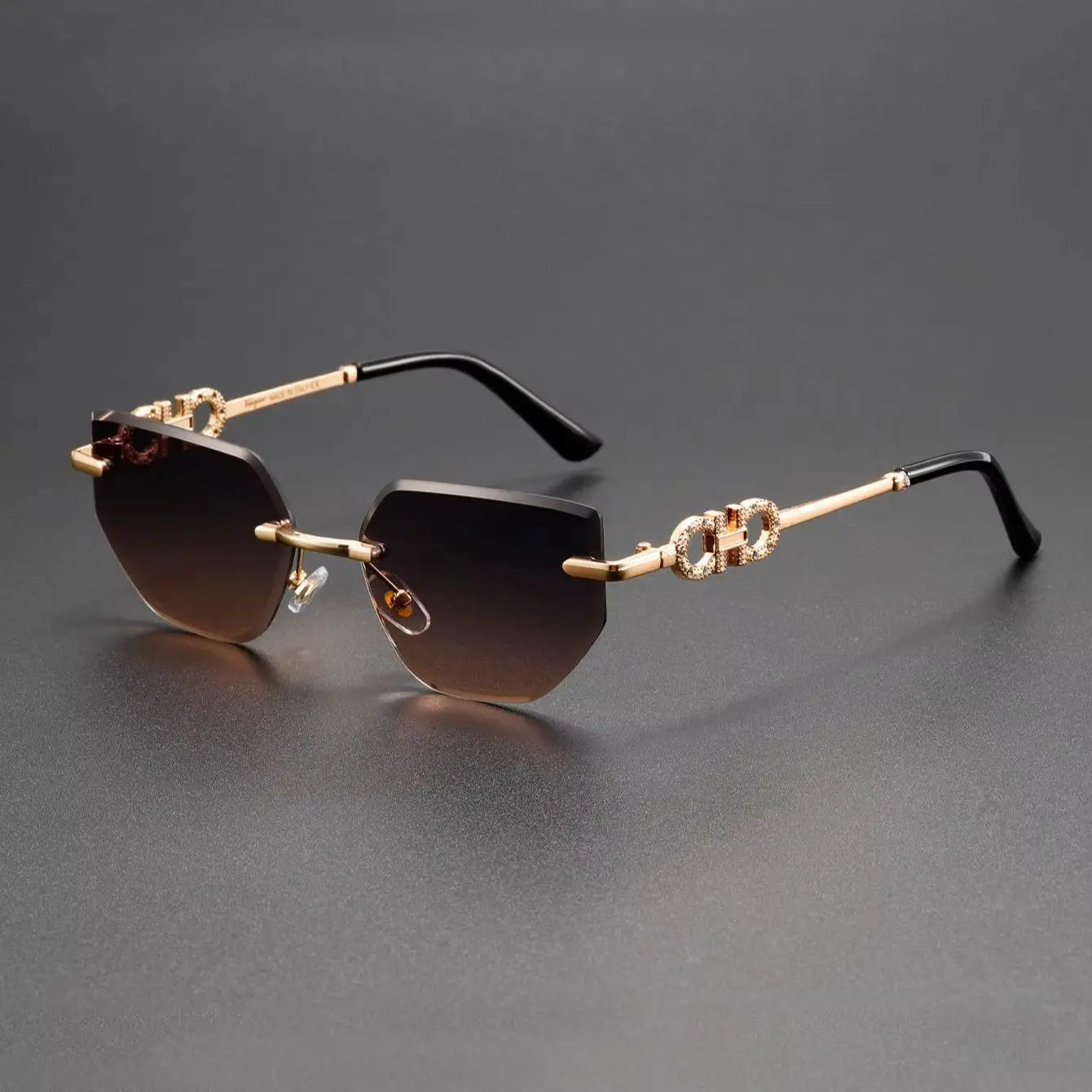 Amara Rimless Women's Sunglasses: Elegant Gold Temples, UV400 Gradient Lenses